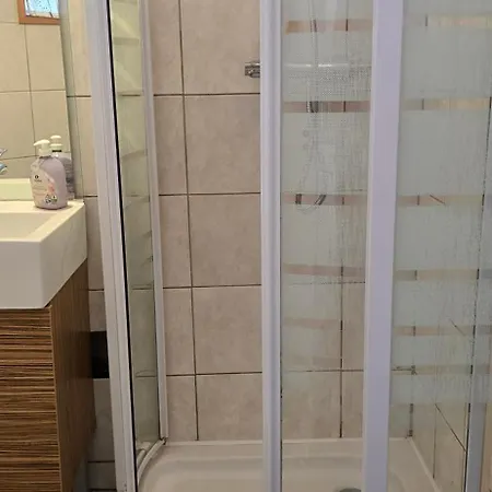 Bright & Spacious In *