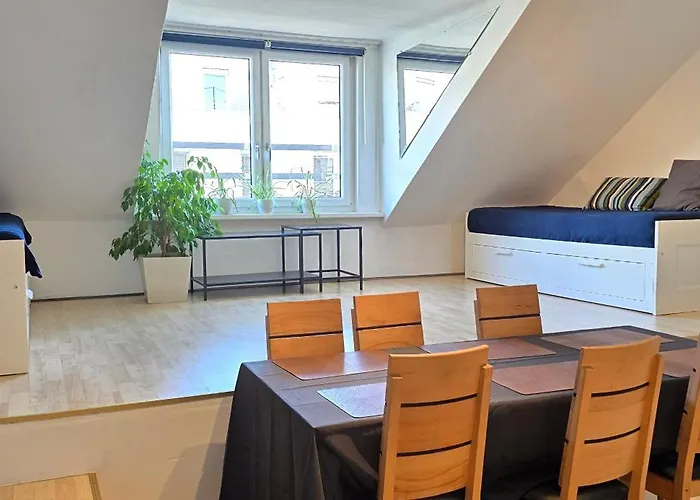 公寓 Bright & Spacious In 格拉茨